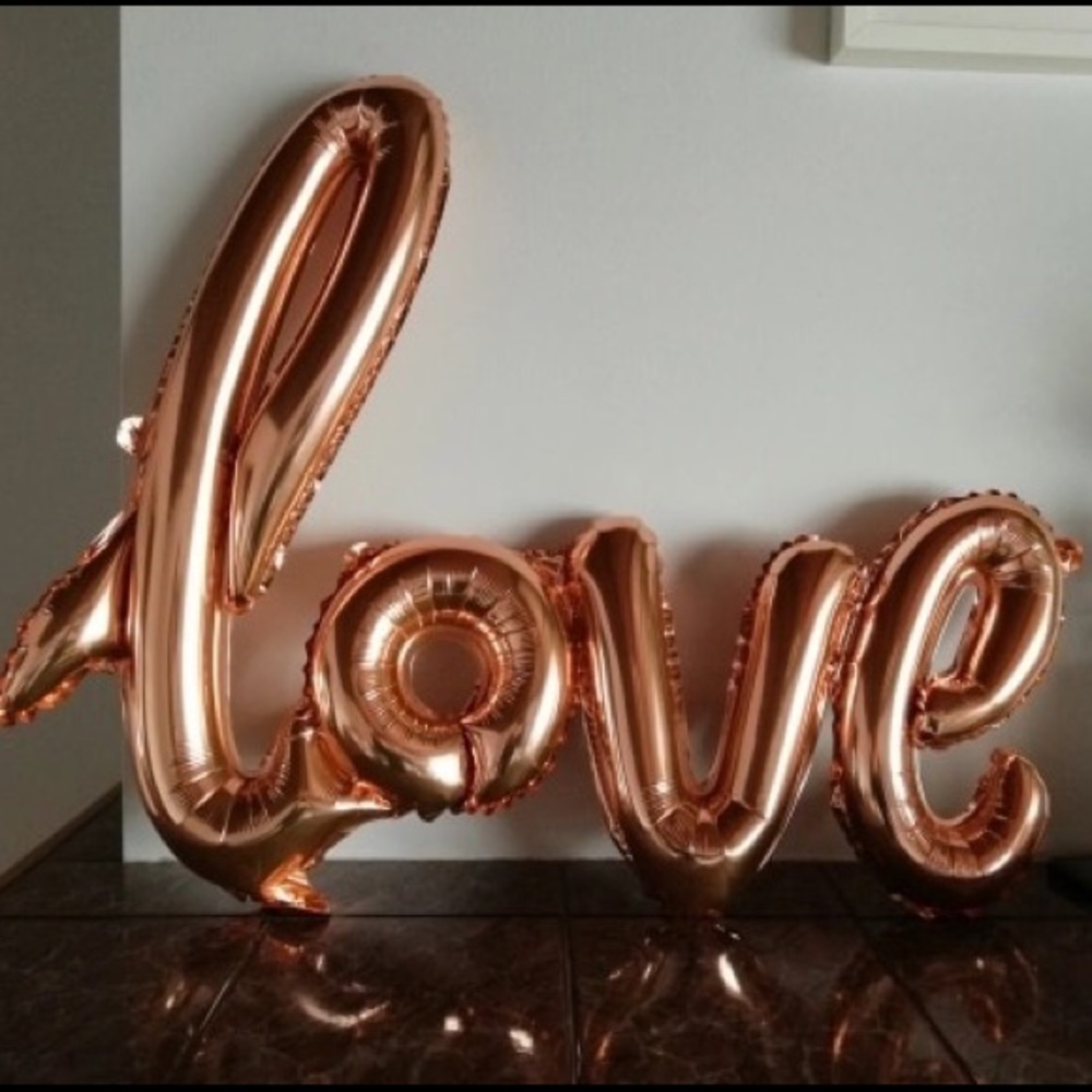 Rosegold LOVE balloons - Picture 6 of 6